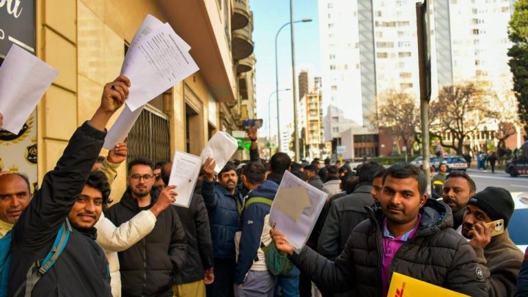 f7b46ad5-c6a2-495e-9af2-a3da2718448c_16-9-discover-aspect-ratio_default_0