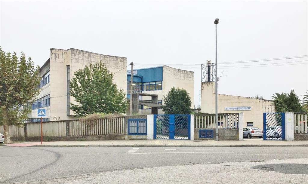 ies-julio-prieto-nespereira_img92136t0